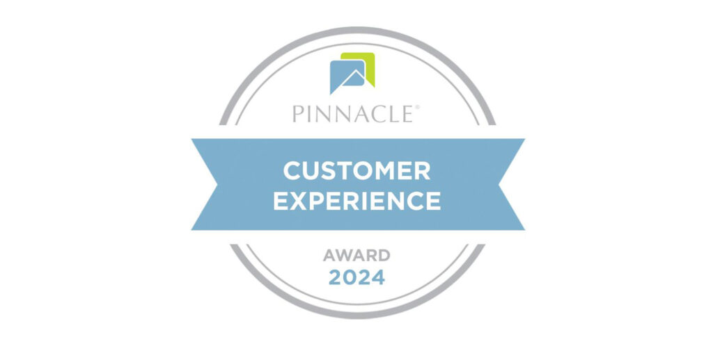 2024 Pinnacle Customer Experience Award seal